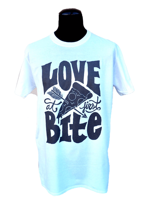 T-Shirt Love at first Bite - piashoponline